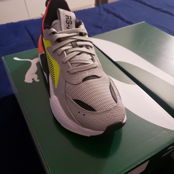 Puma - Picture 2 of 3